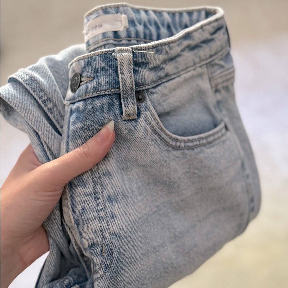 Hidden Straightleg MomJeans - Picture 2 of 9